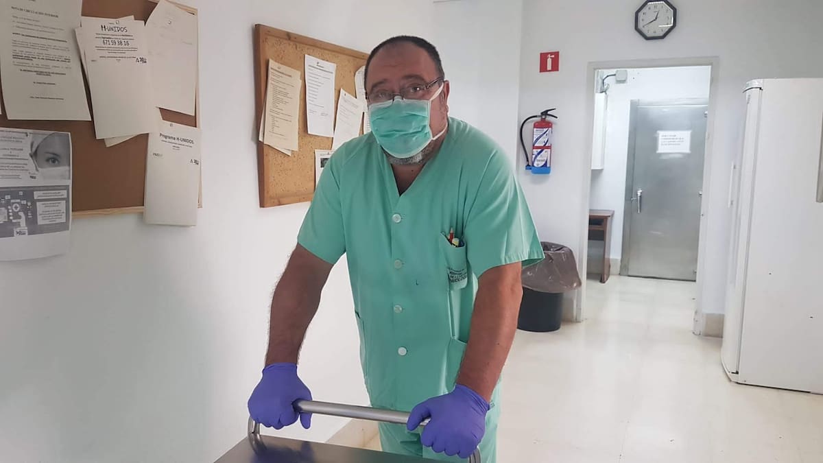 "Tras mi último turno, mañana voy a la oficina del paro" Manuel González