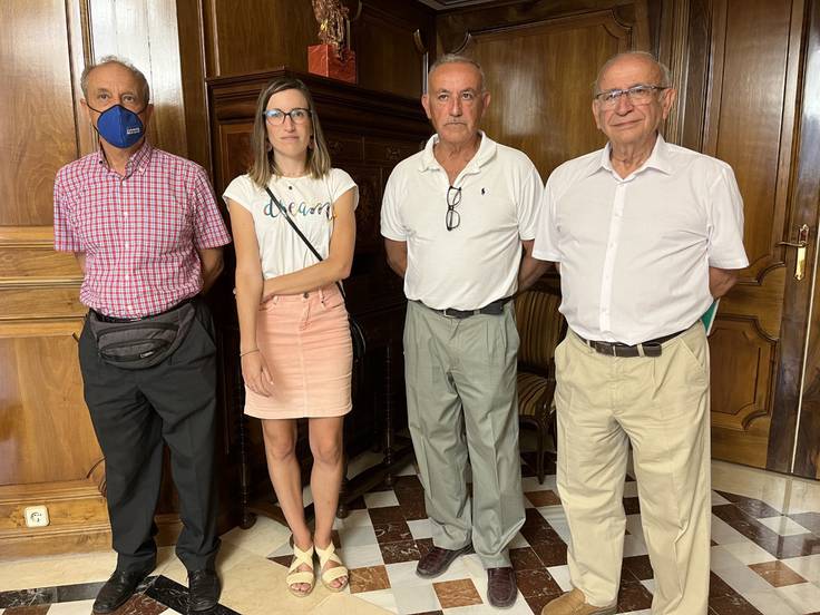 José Antonio Luque con representantes de la Federación de Núcleos Afectados por la Ley de Costas en la Región de Murcia