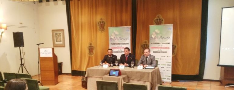 Representantes de varias asociaciones de la Guradia Civil han presentado la Plataforma #Nsmenos en Olite