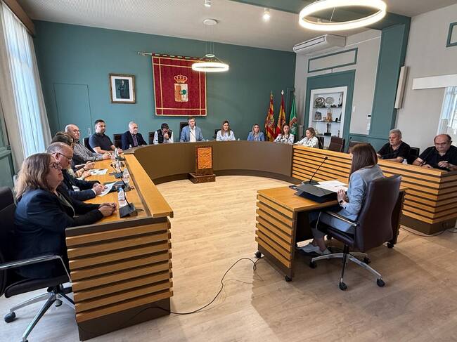 Pleno extraordinario del Ayuntamiento de Fraga