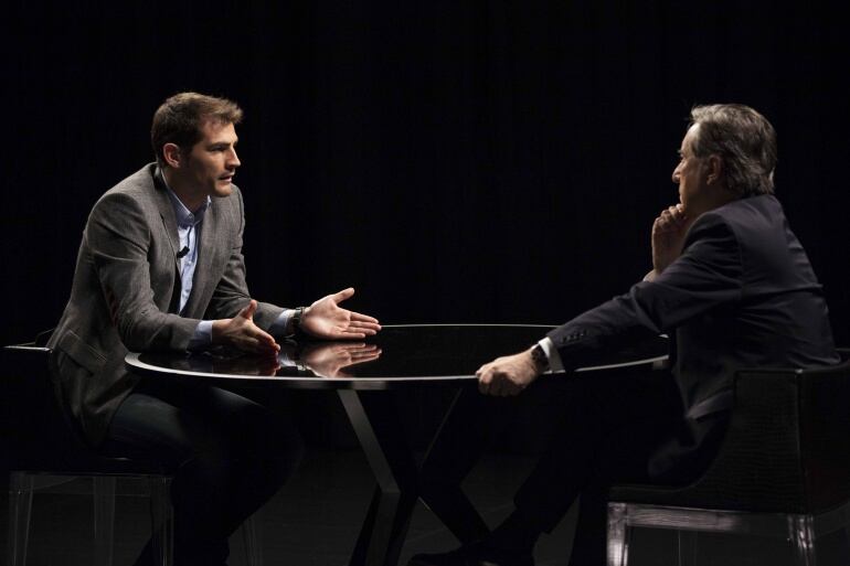 Iñaki Gabilondo conversa con Iker Casillas