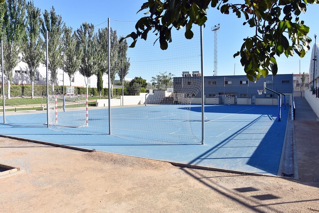 Pista en el polideportivo municipal de Baza