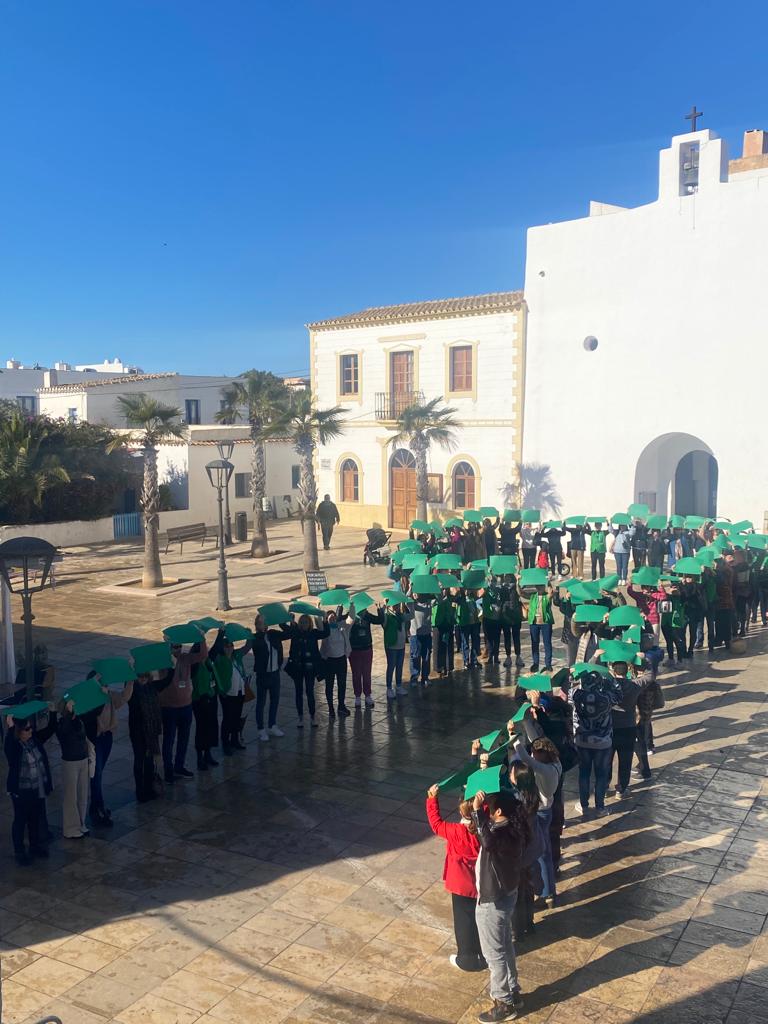 Acto en Formentera en el Día Mundial Contra el Cáncer