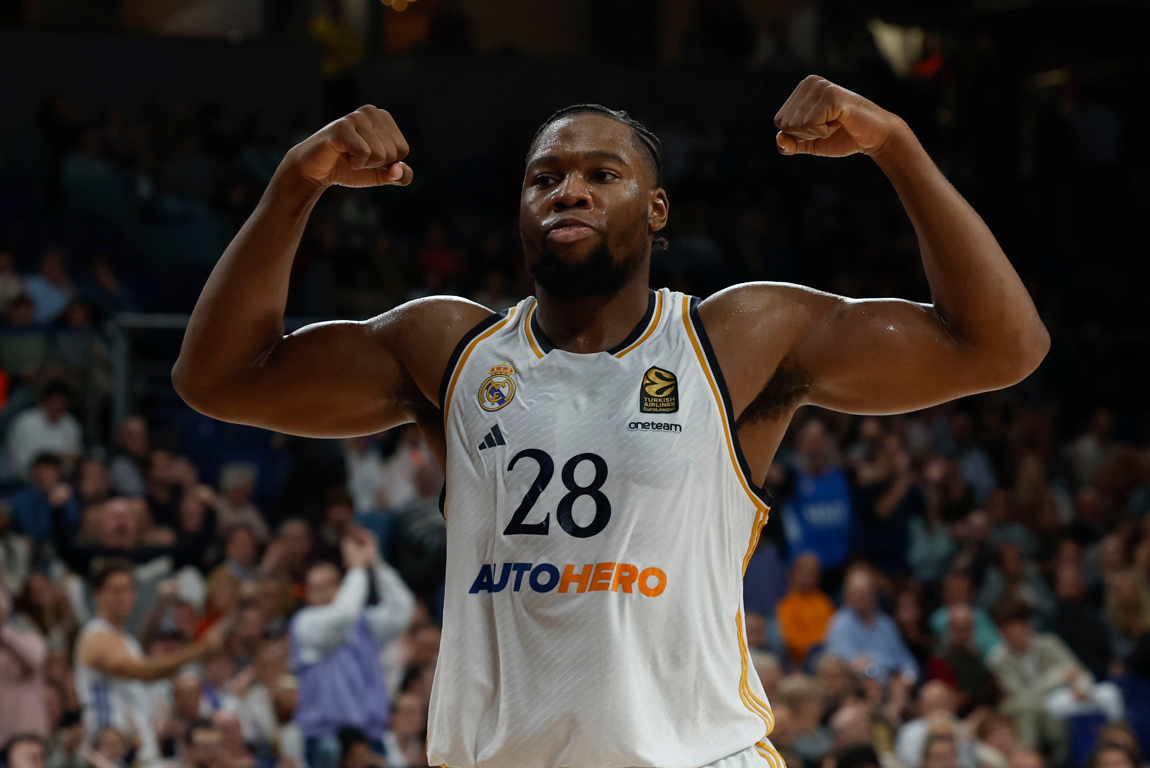 El pívot del Real Madrid Guerschon Yabusele, durante el partido de la Euroliga de baloncesto que disputan el Real Madrid y Virtus Bologna