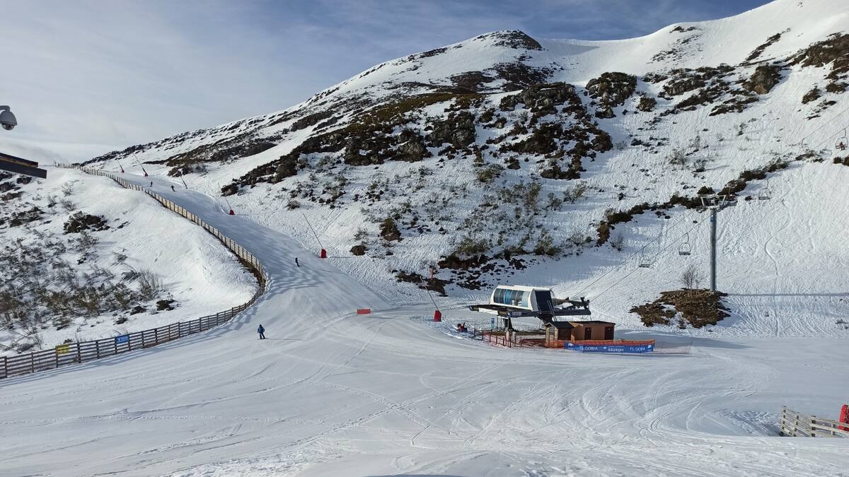 Leitariegos Existe lamenta 'la incapacidad' de la Diputación para sacar adelante el plan de modernización de la estación