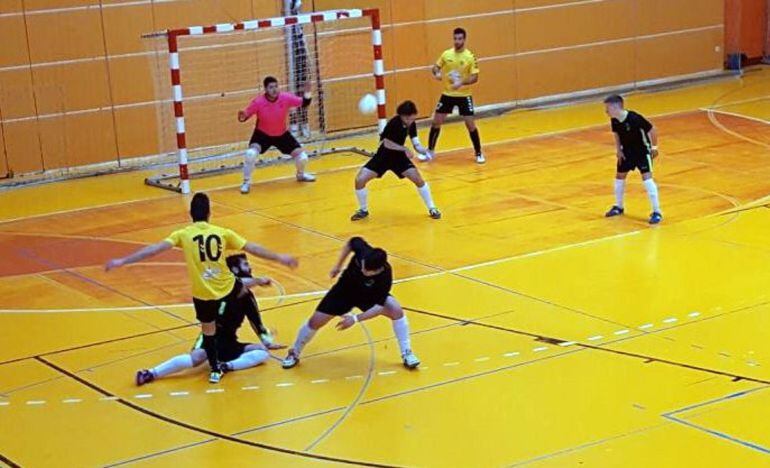 El Nueva Elda no pudo con un necesitado Mejorada