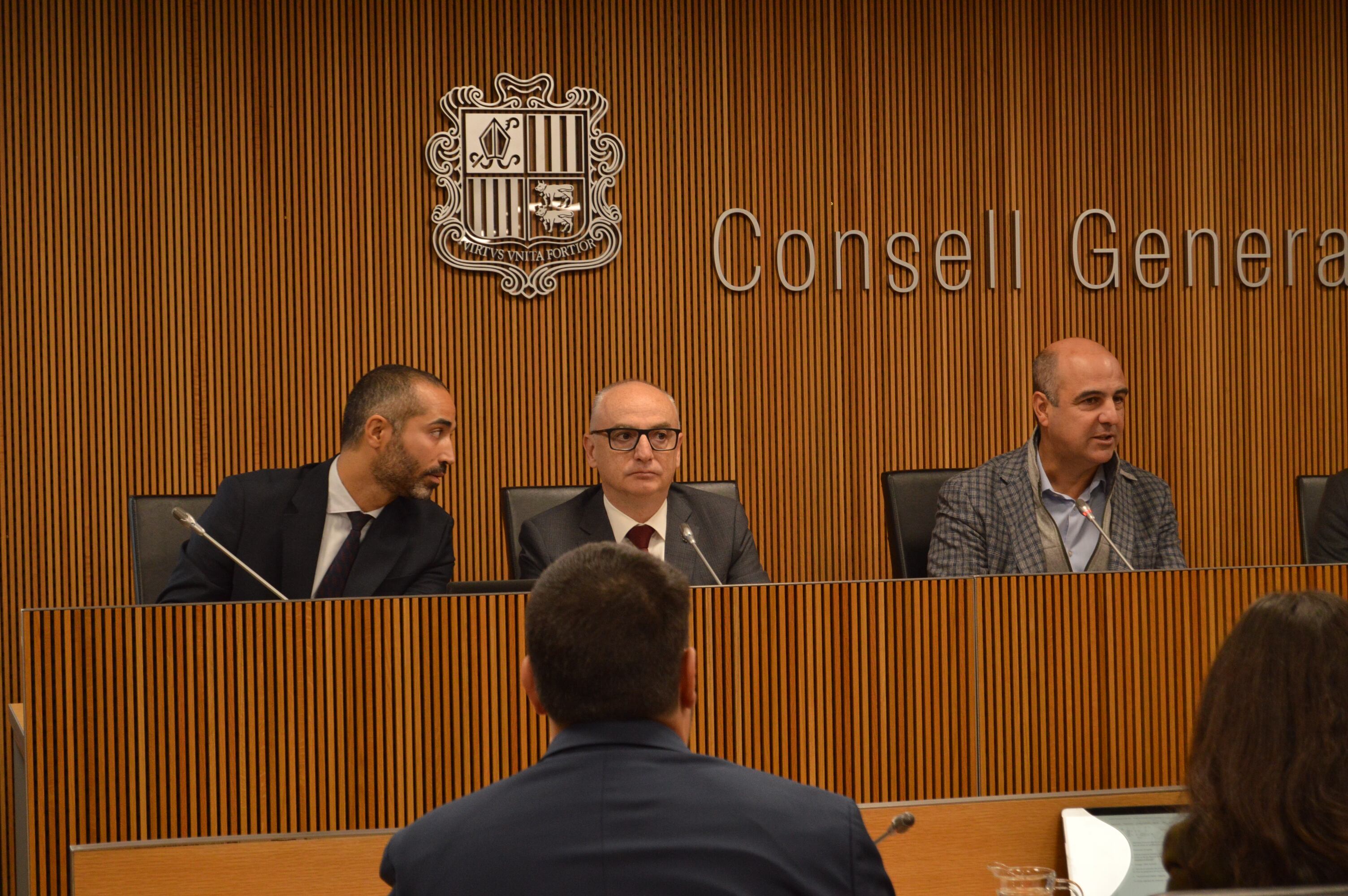 Ramon Lladós presenta el pressupost del 2026 davant la comissió legislativa