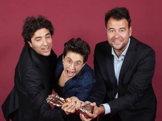 El premio fue recogido por: Laura Pedro, Lluís Rivera y Ricard Barriga