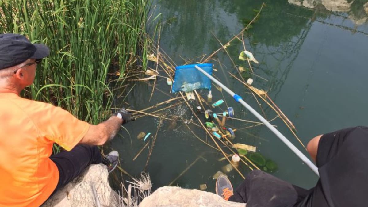 Vigo se moviliza por la salud de sus ríos con una nueva jornada de limpieza en el Lagares