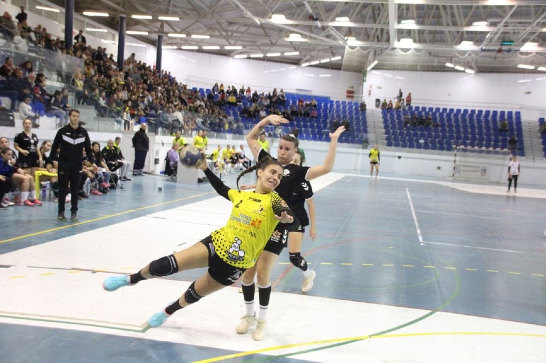 Famara Fernández en un partido de la pasada temporada.