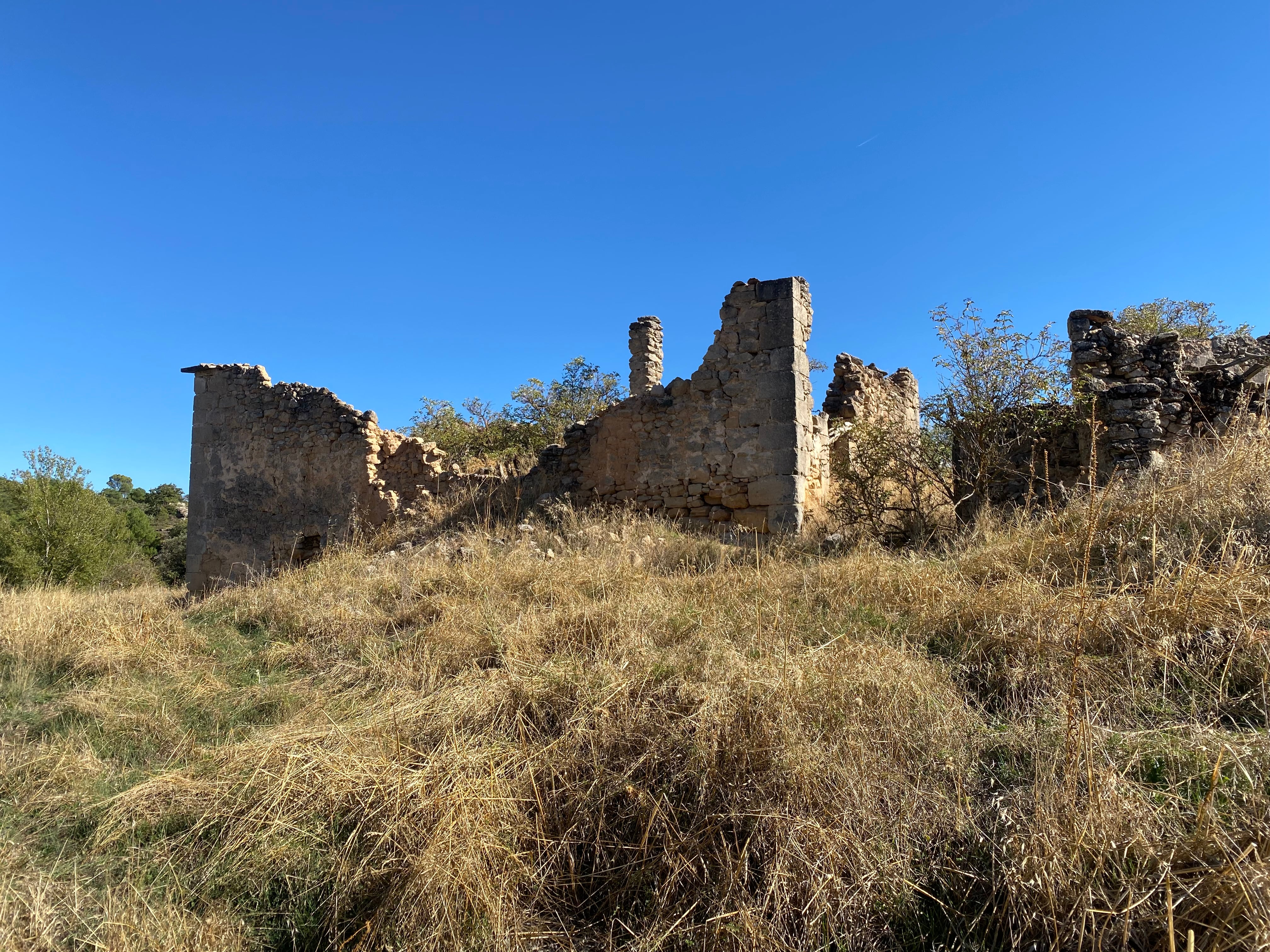 Ruinas del despoblado de Cabrejas, en Abia de la Obispalía (Cuenca).