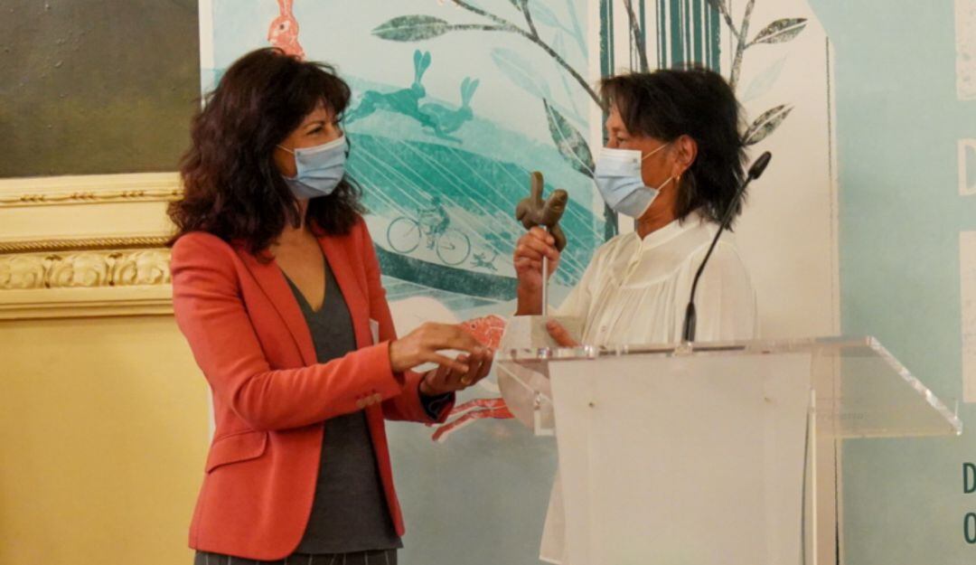 Homenaje a Delibes en la Feria del Libro