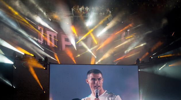 Cristiano Ronaldo, durante su discurso en el Bernabéu