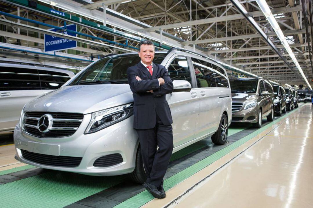 Emilio Titos, director general de Mercedes Benz Vitoria