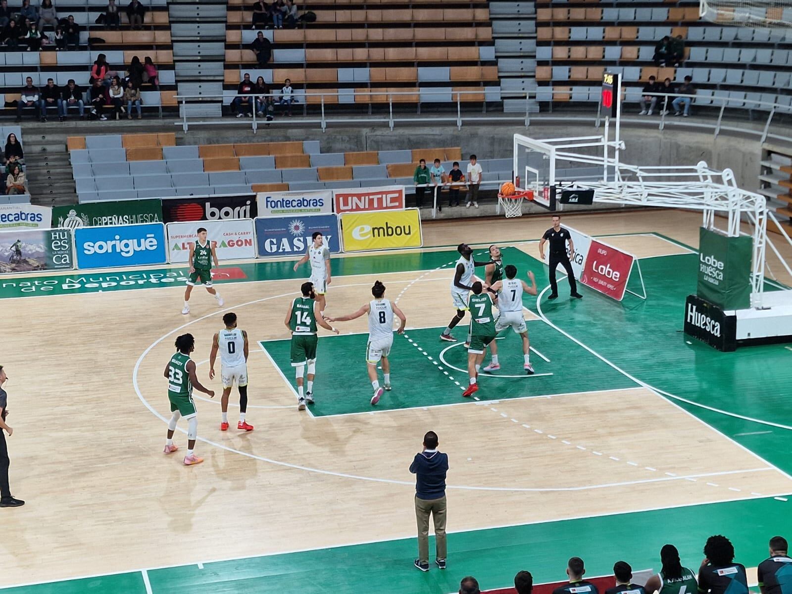 Lobe Huesca la Magia se imponía a Albacete en el Palacio de los Deportes