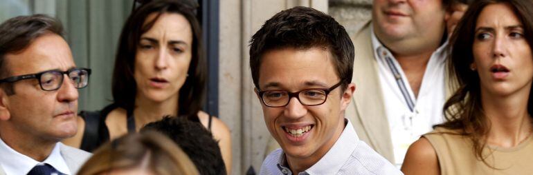 El portavoz de Unidos Podemos en el Congreso, Íñigo Errejón, a su llegada a la Cámara Baja.