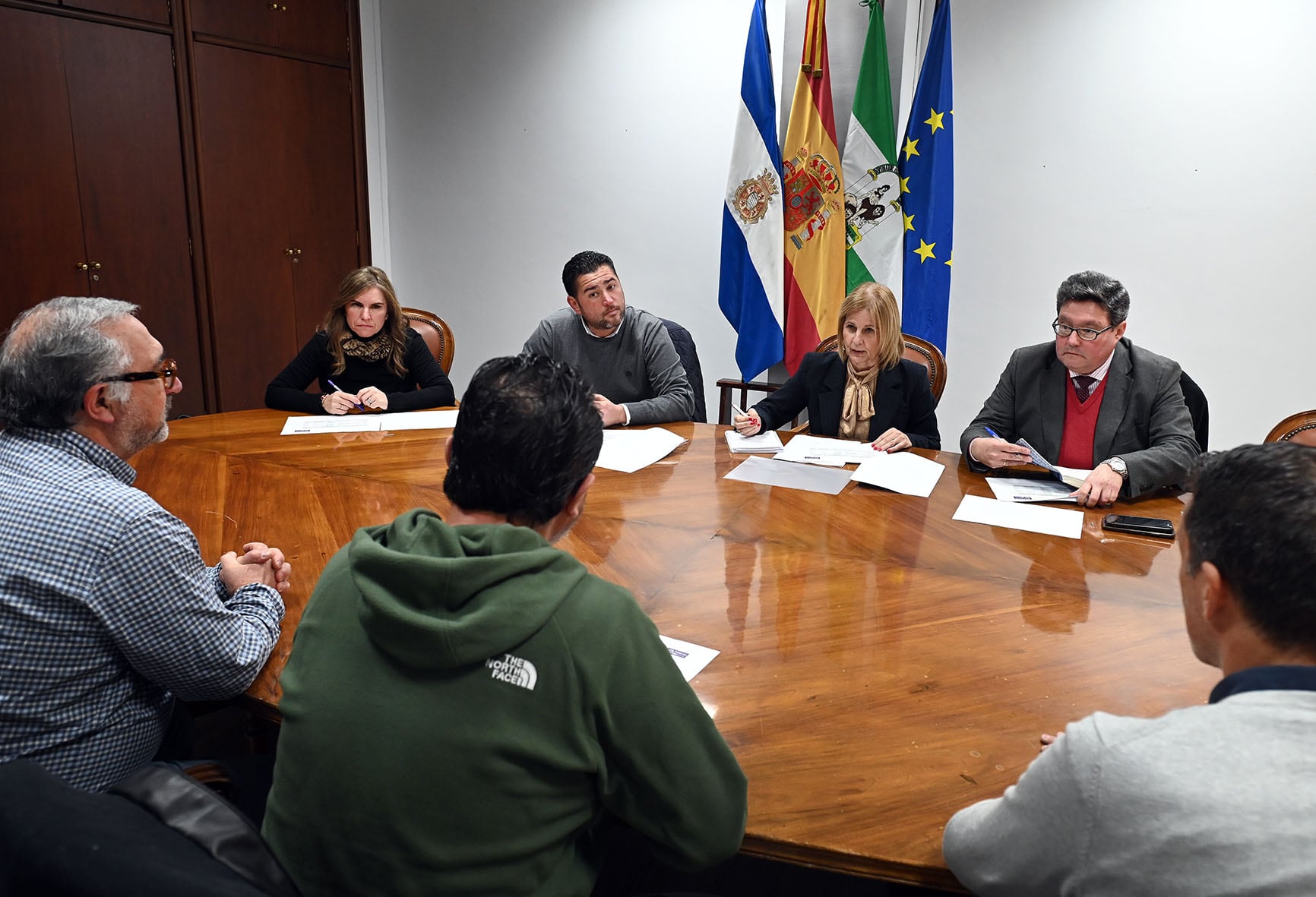 Momento de la reunión en el Ayuntamiento con los directivos del GFSF