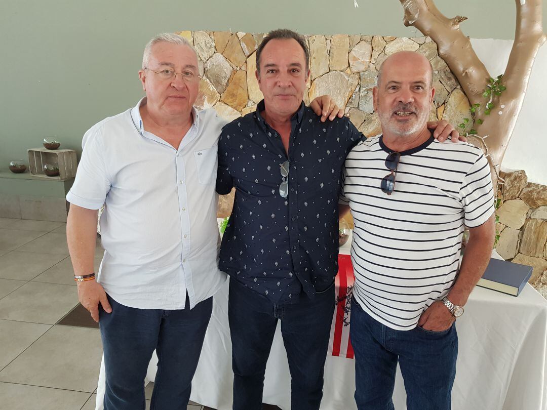 Antonio Ramón, Agustín Camacho y Gregorio Mollejo.