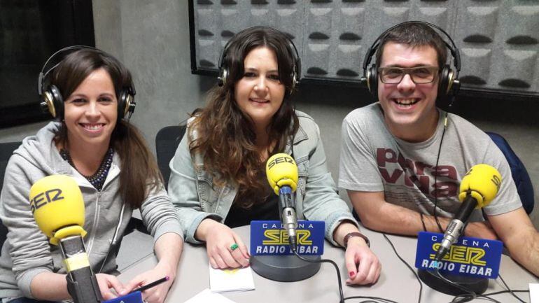 Ane Basurto, Ane Urkiola y Jonathan Loriente (Gaztegan)