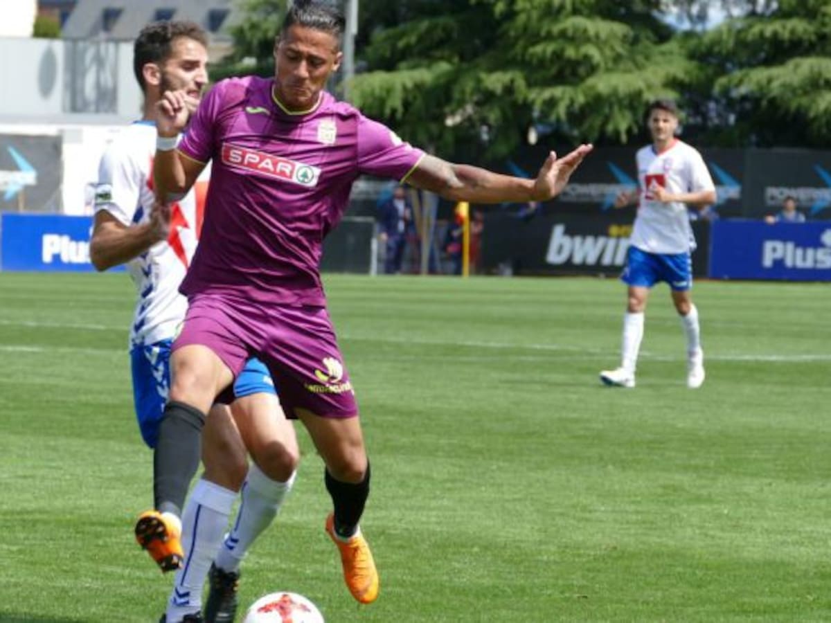 El Efesé se tendrá que levantar en Vigo este domingo a las 12