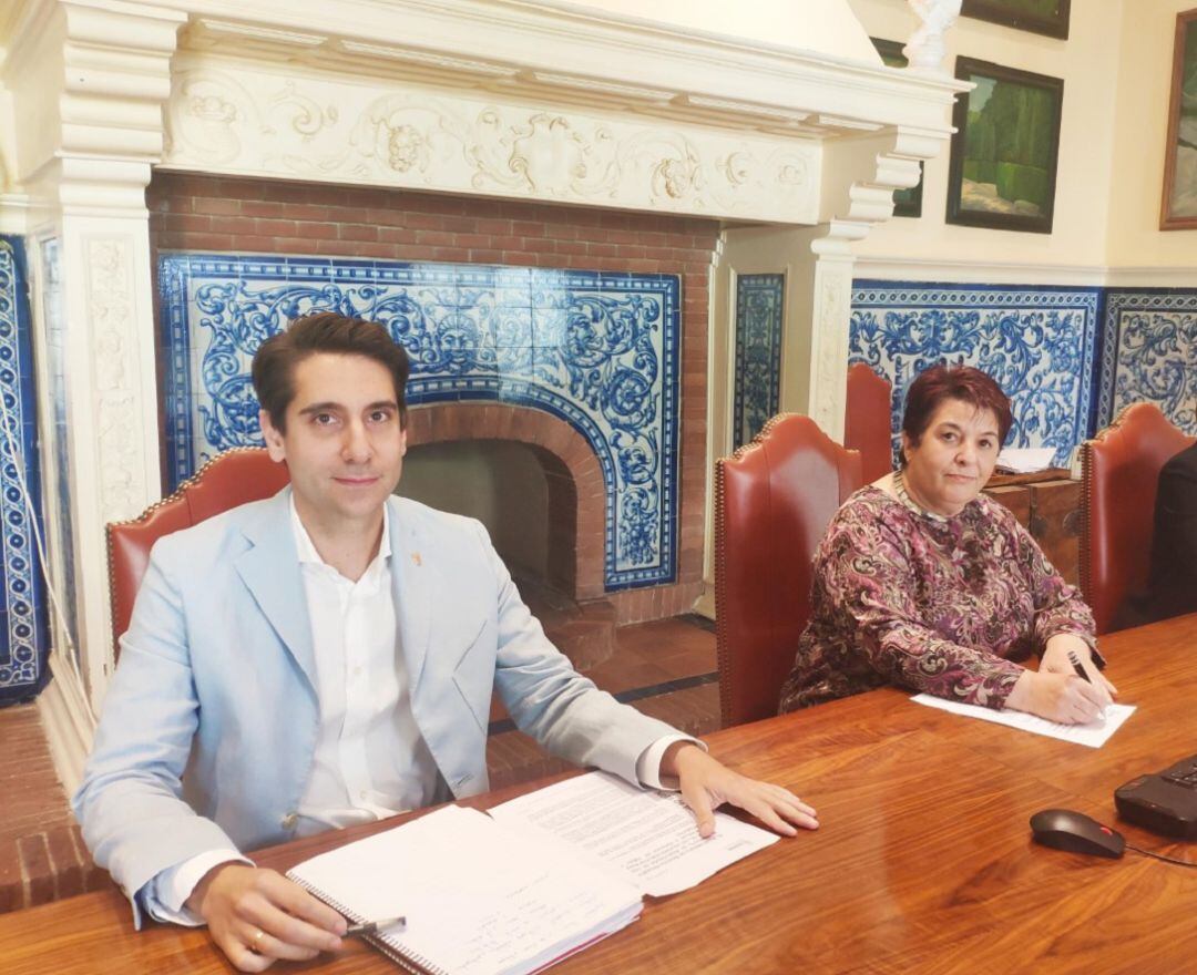 Imágen en archivo de Miguel Merino y Clara Luquero