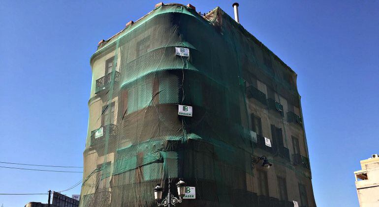 Edificio de La Mundial en Hoyo Esparteros (Málaga)