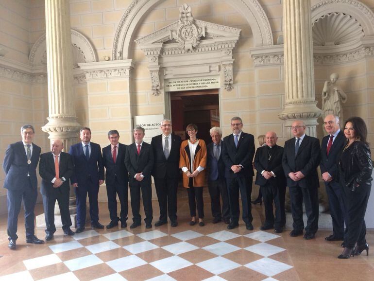 Autoridades de Zaragoza y Aragón en la presentación de los actos de conmemoración de los aniversarios en Zaragoza