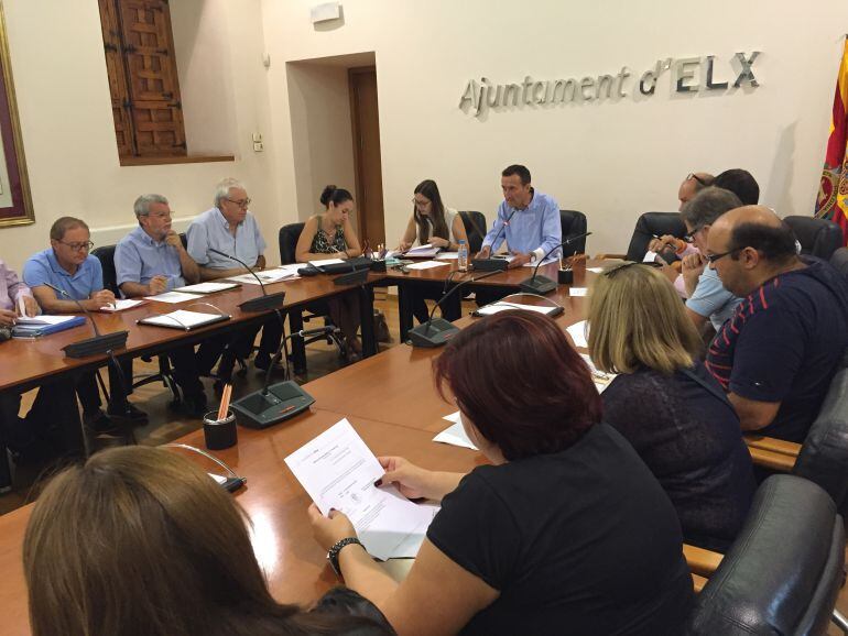 Reunión de la Mesa de Movilidad