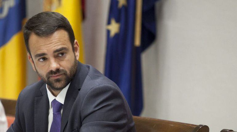 El consejero de Presidencia, Justicia e Igualdad del Gobierno de Canarias, Aarón Afonso.