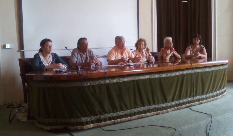 Part dels veïns afectats.