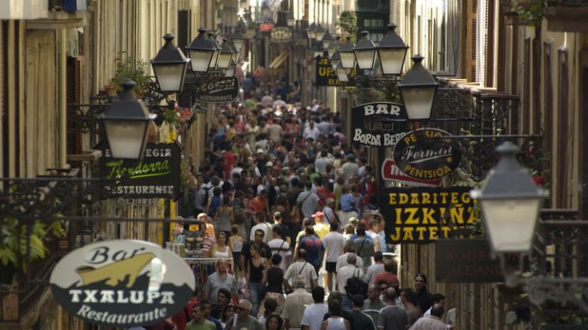 Donostia limita casi por completo los pisos turísticos y nuevos alojamientos
