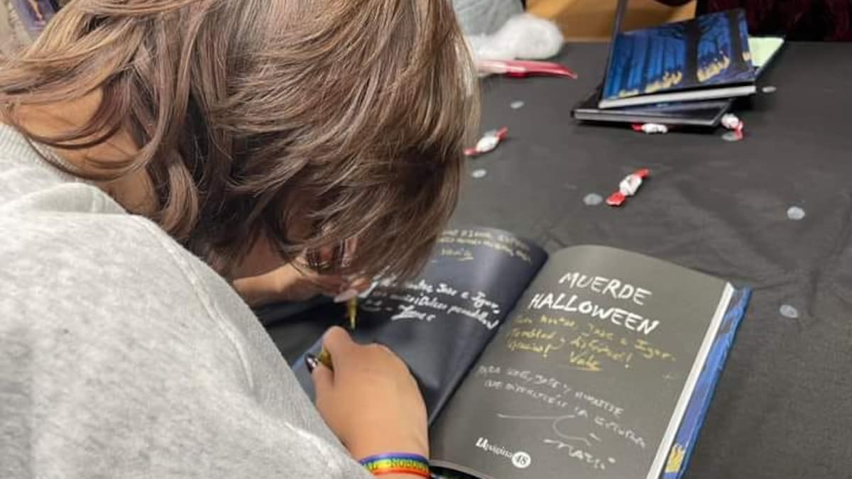 Entrevistamos al escritor parleño Nani de Julián por su editorial 'La página 48'