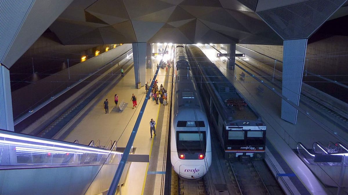 Capellán desvela las intenciones del Ministerio para descartar el tren entre Logroño y Madrid por Calahorra en tres horas