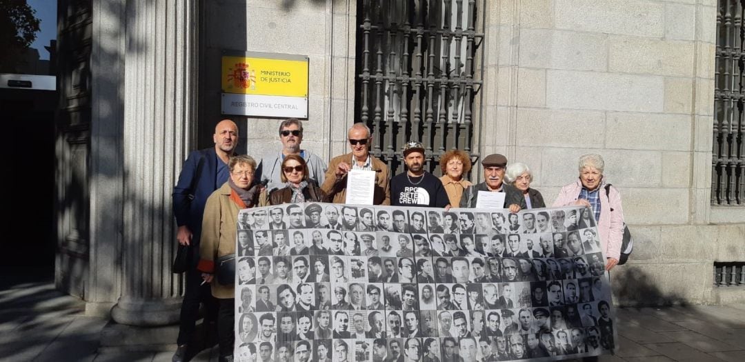 Foro Madrid, en contra de que los restos de Franco se vayan La Almudena