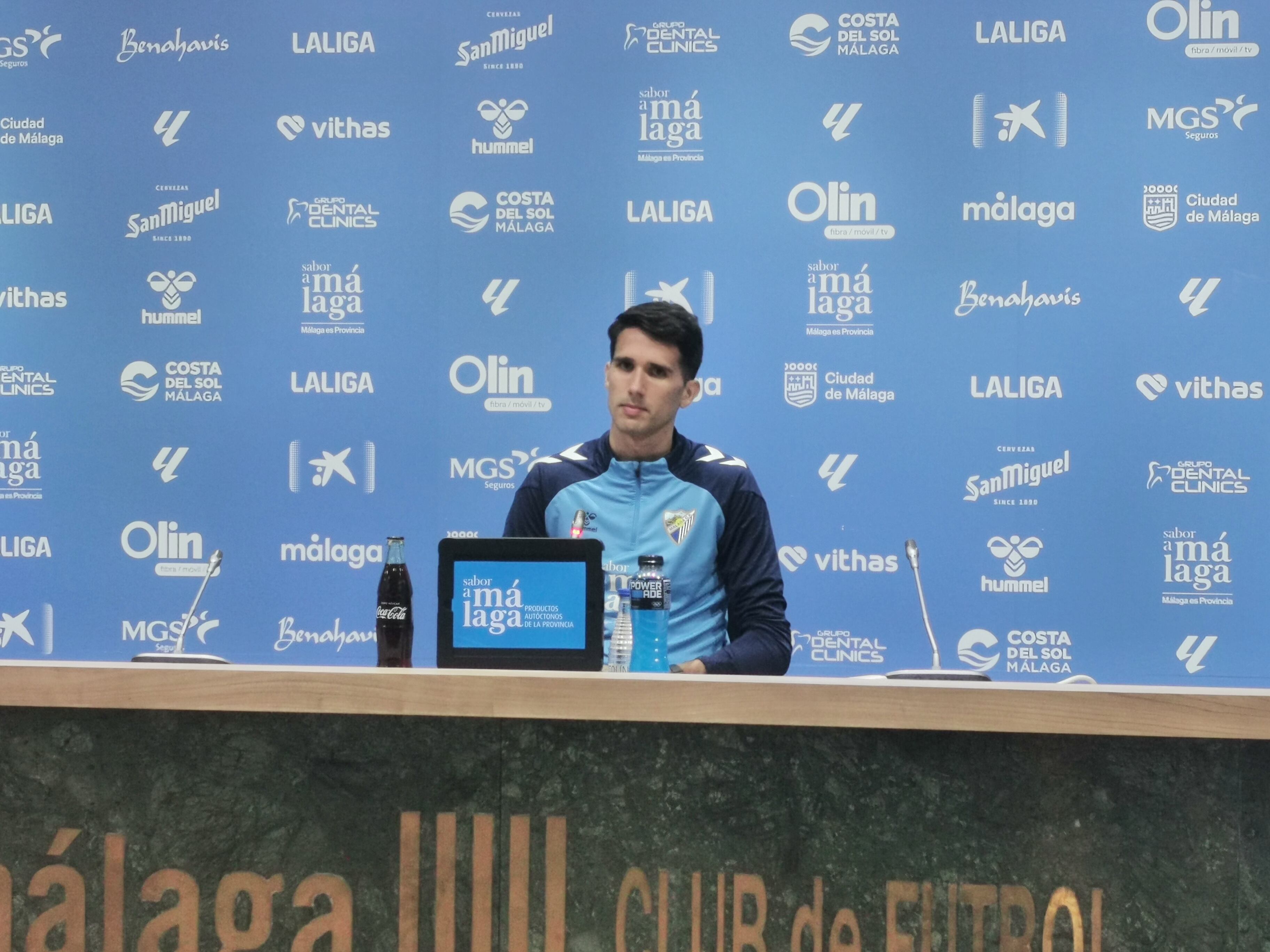 Juanpe, en la sala de prensa de La Rosaleda