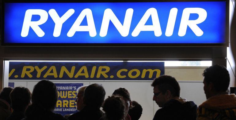 El hijo de Samuel necesitaba viajar de urgencia hasta Madrid pero Ryanair no les permitió viajar 