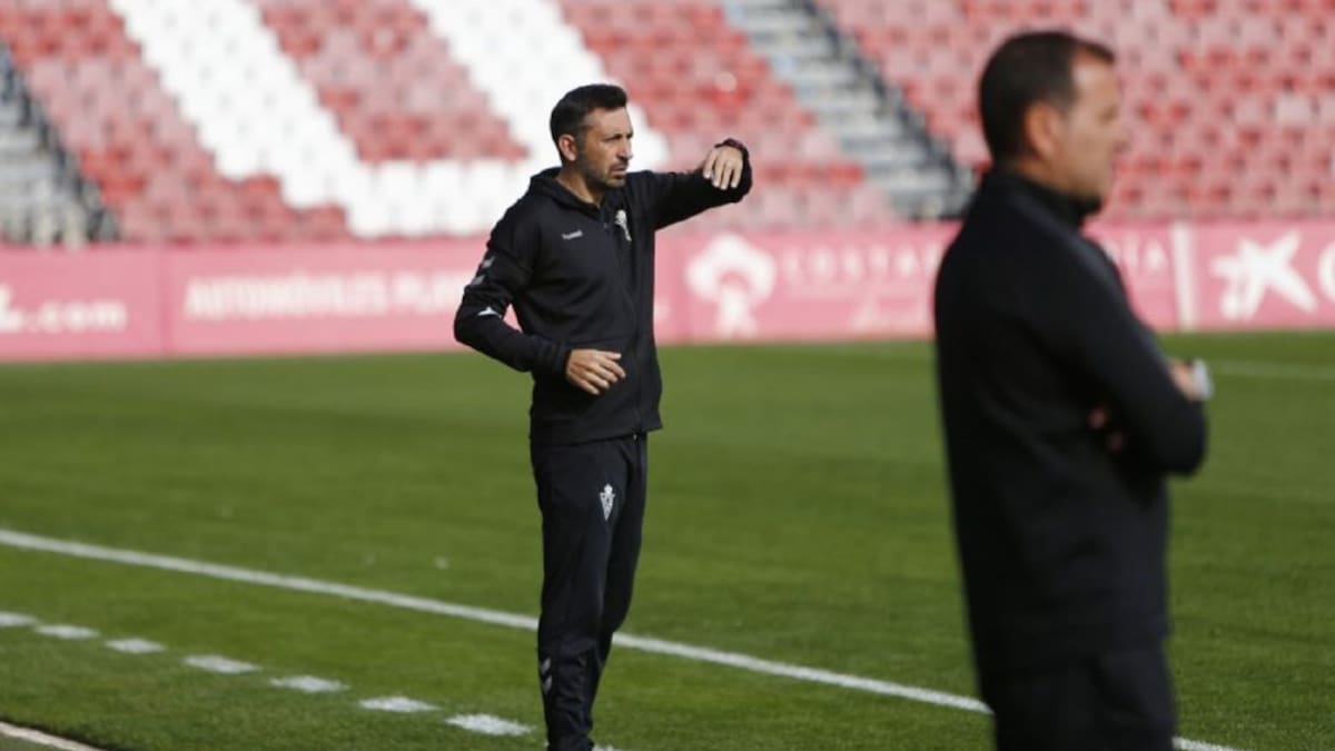 El Real Murcia llega a un acuerdo económico con Manolo Herrero y Andrés Marín