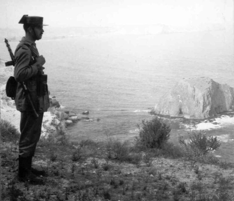 Guardia Civil en servicio de vigilancia costera