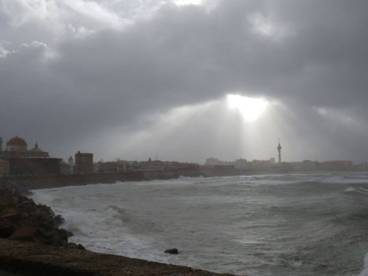El temporal deja daños de más de 70.000 euros en algunos chiringuitos