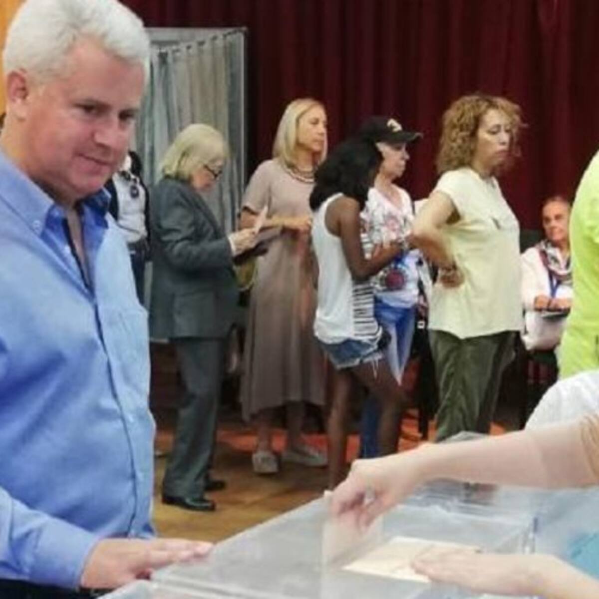 El alcalde socialista de Sanse pide a Cs que apueste por la "moderación" y le ofrece un pacto de gobierno