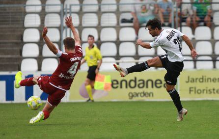 Alain Eizmendi adelantó al Real Unión en el choque de ida