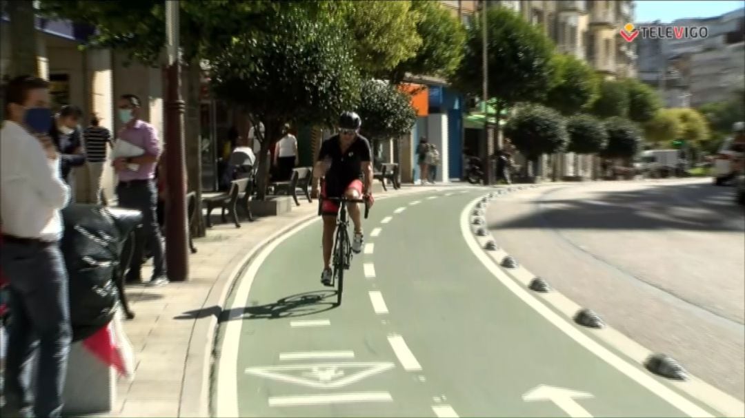 Carril bici a su paso por Pizarro