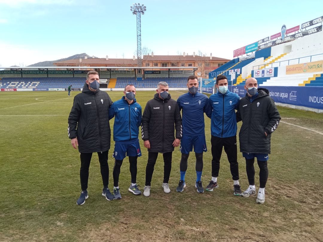 Capitanes y entrenador del Alcoyano