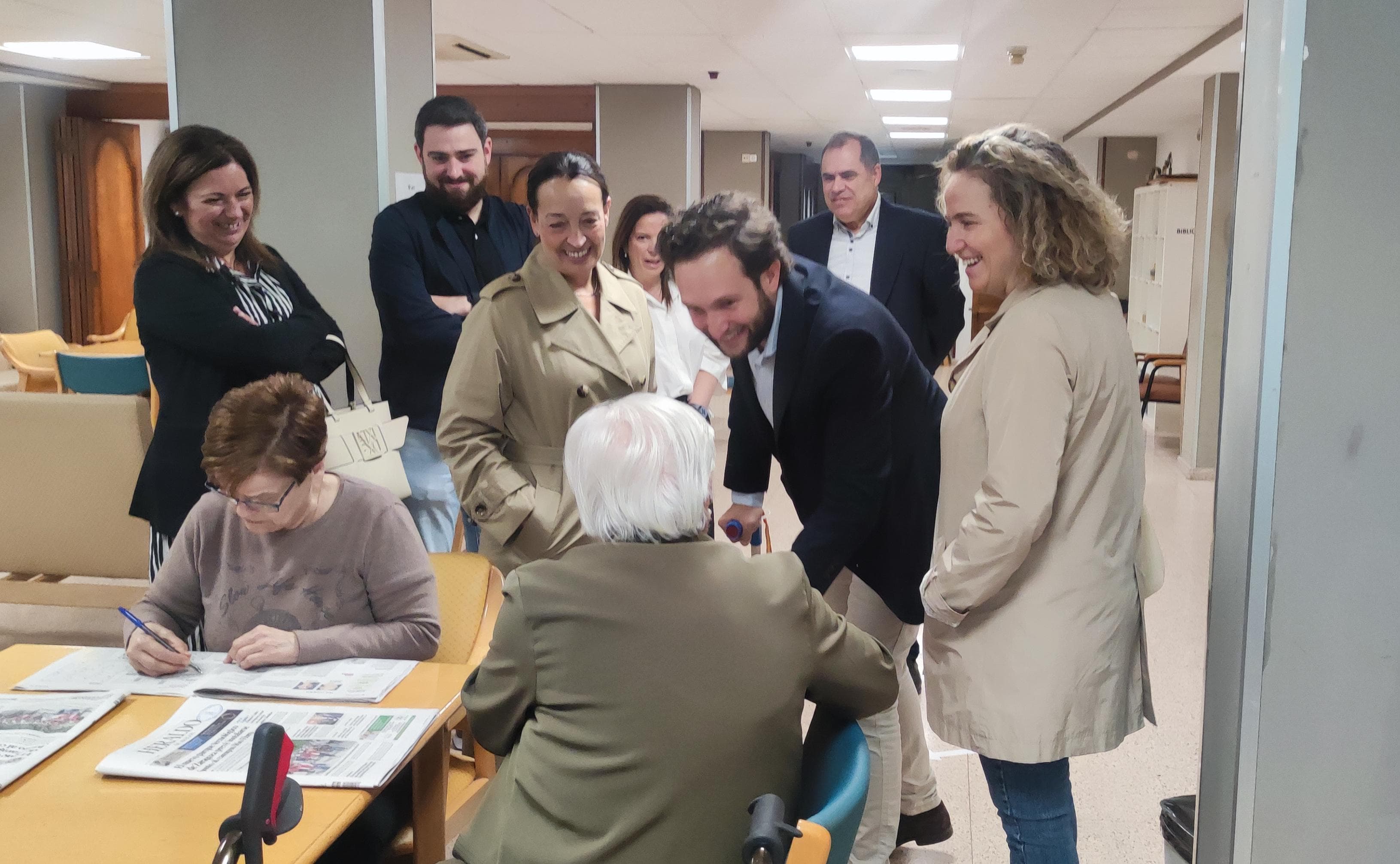 La consejera de Bienestar Social dedl Gobierno de Aragón ha visitado la residencia Riosol. Foto: Ayuntamiento de Monzón