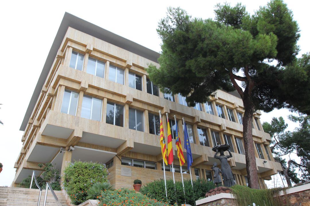 Fachada Ayuntamiento de Benicàssim