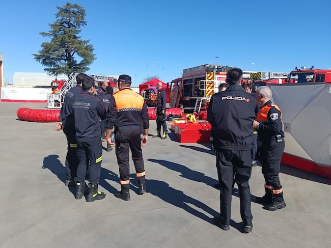 La visita contó con representantes de otros cuerpos de seguridad