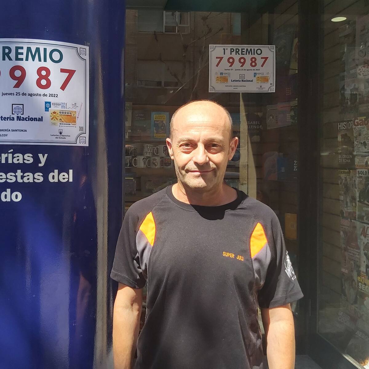 La Papelería Santonja de Alcoy da un premio de 30.000 euros de la Lotería Nacional