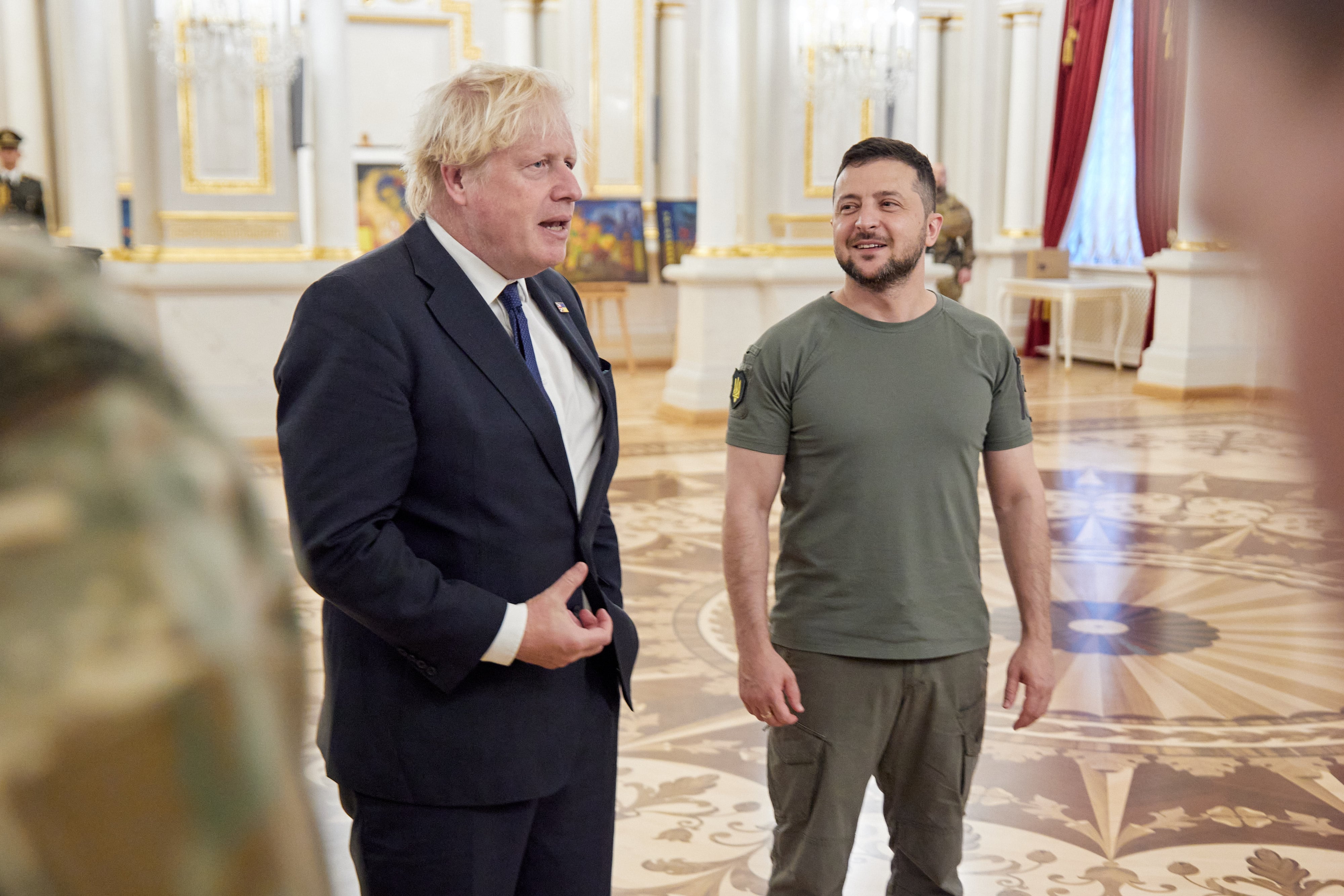 Boris Johnson junto a Volodímir Zelenski en su tercera visita a Kiev