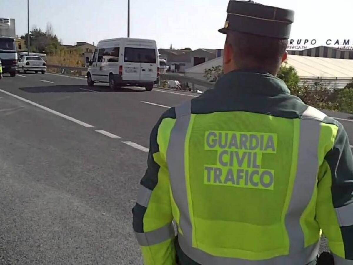 Detenidos dos jóvenes tras colgar en redes sus fechorías al volante