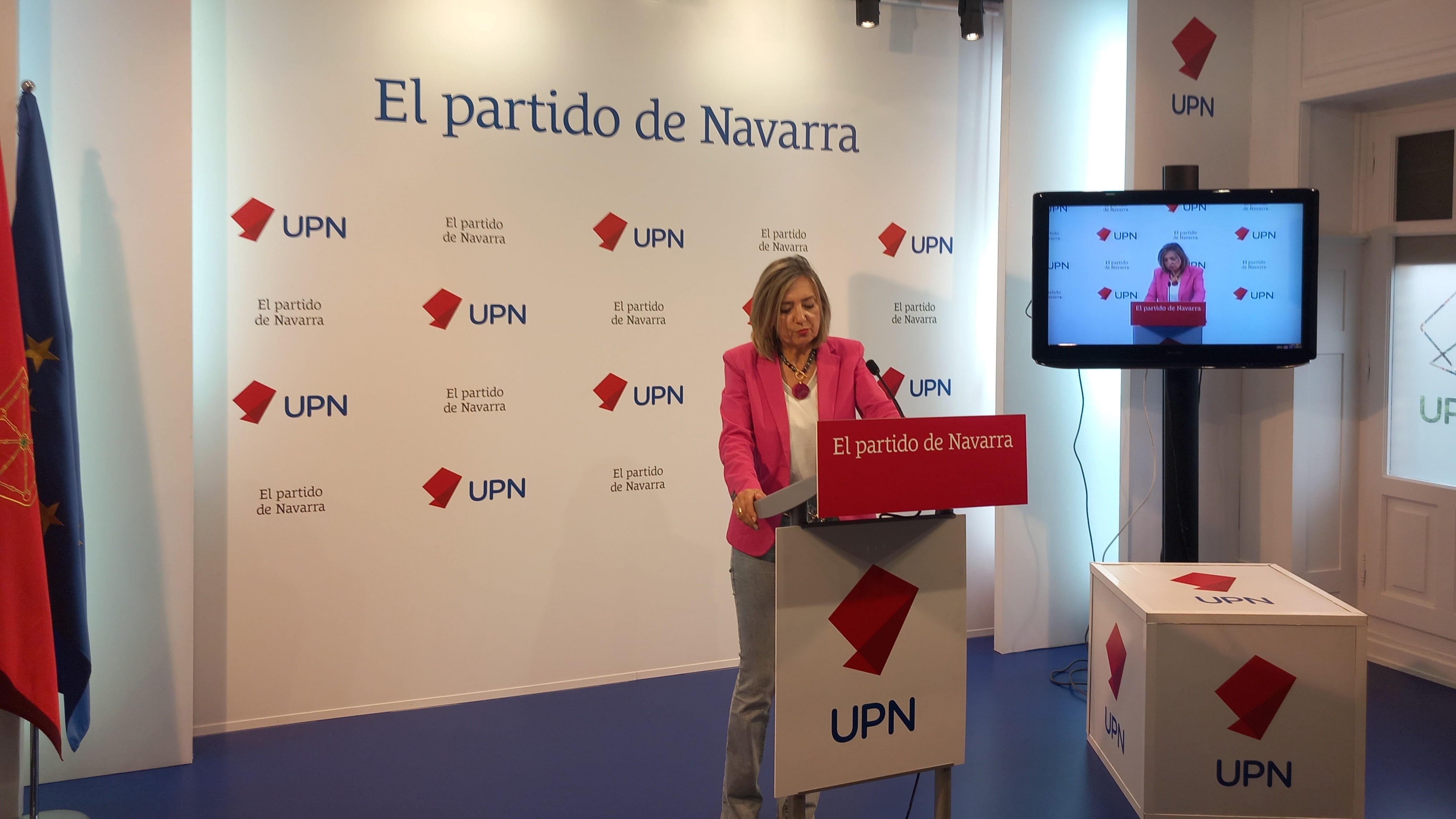 Cristina Ibarrola durante la rueda de prensa en la sede de UPN en Pamplona